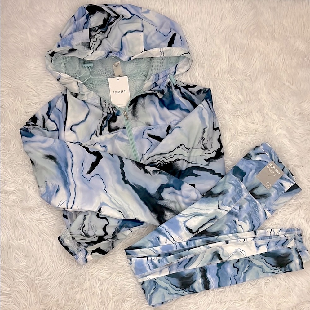 Blue Marble Crop Active Jacket & Leggings Set